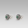 sai059AM one point pierce with emerald left view.
