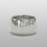 Simple and wide silver ring by OzTKY.